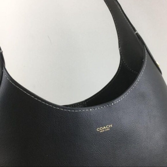 Coach Elegant Black Leather Satchel🧉🧉 - Picture 5 of 5